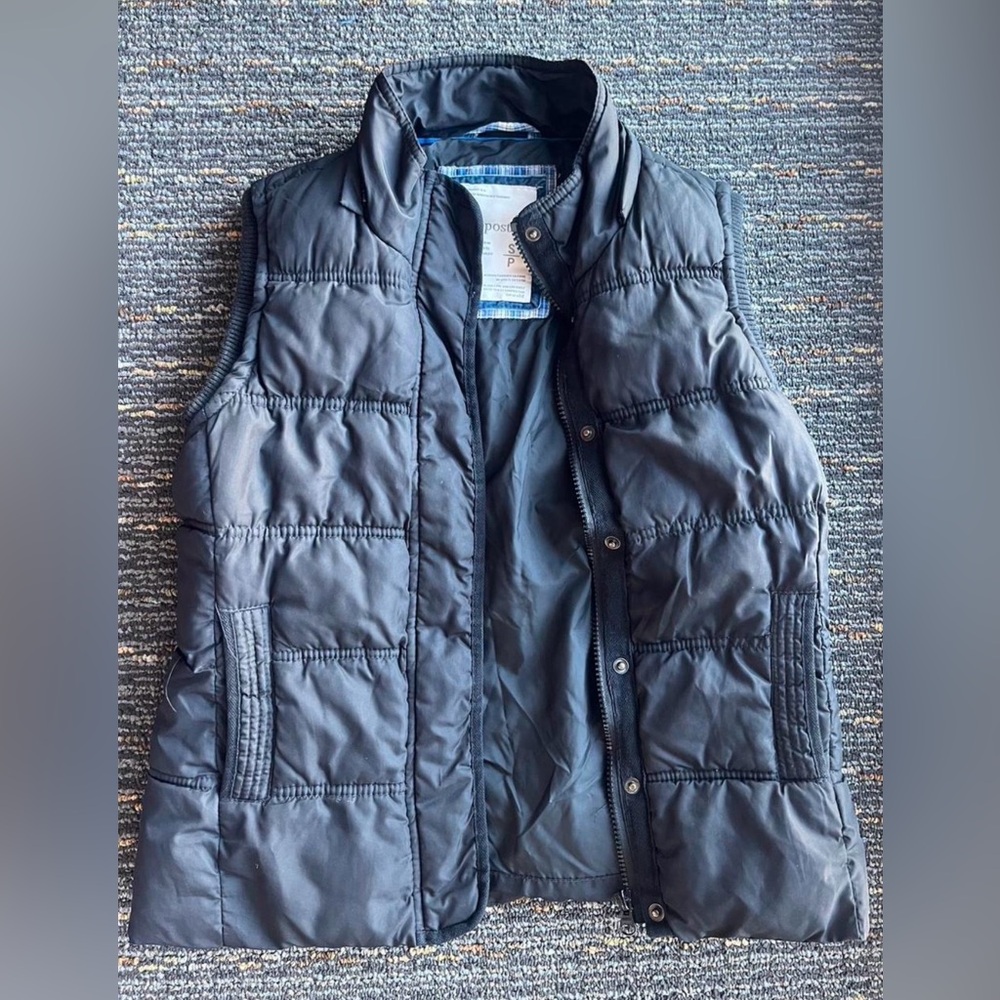 Aeropostale Black Puffer Vest